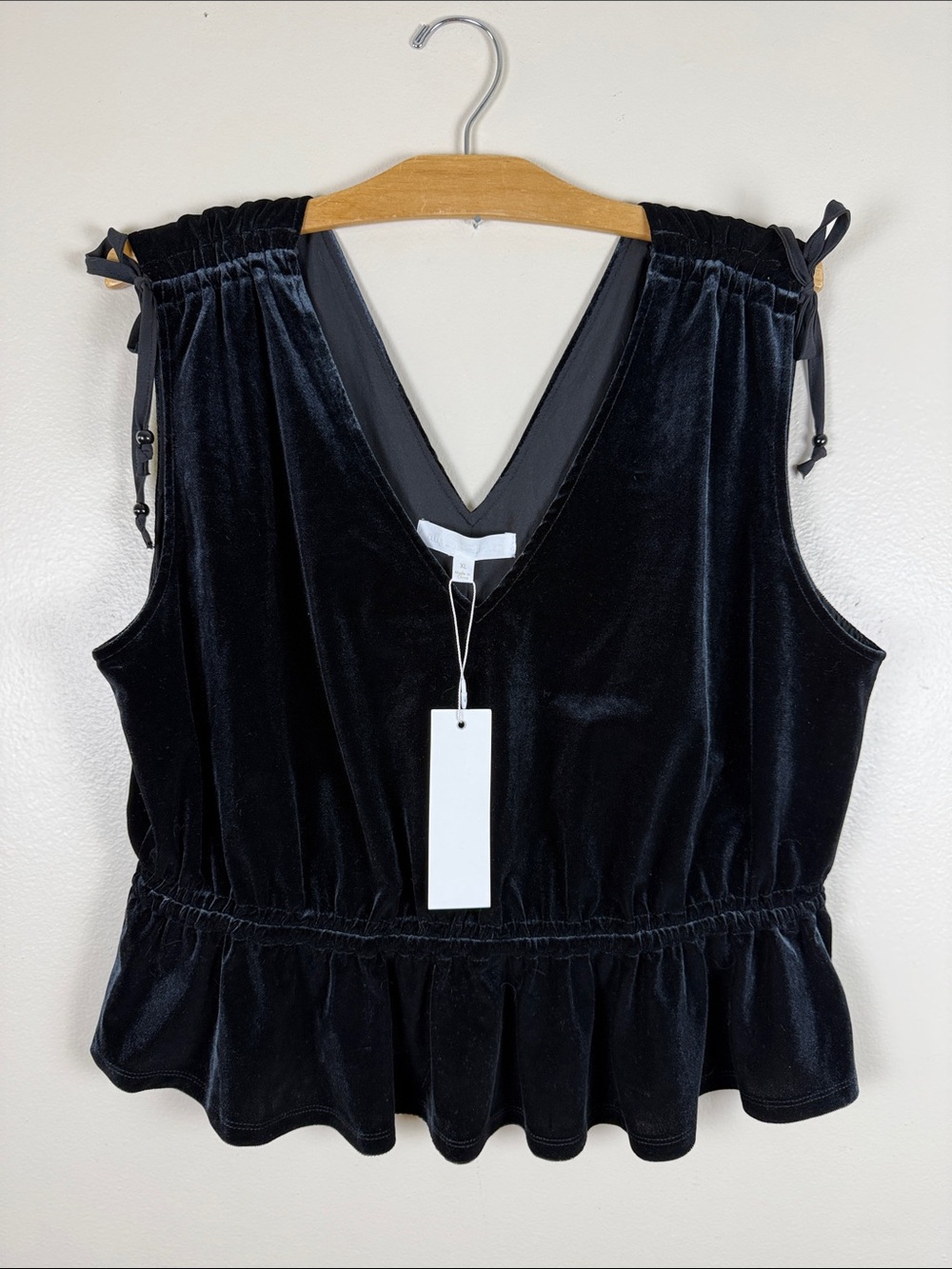 Adyson Parker Black Velvet V-Neck Peplum Top. XL